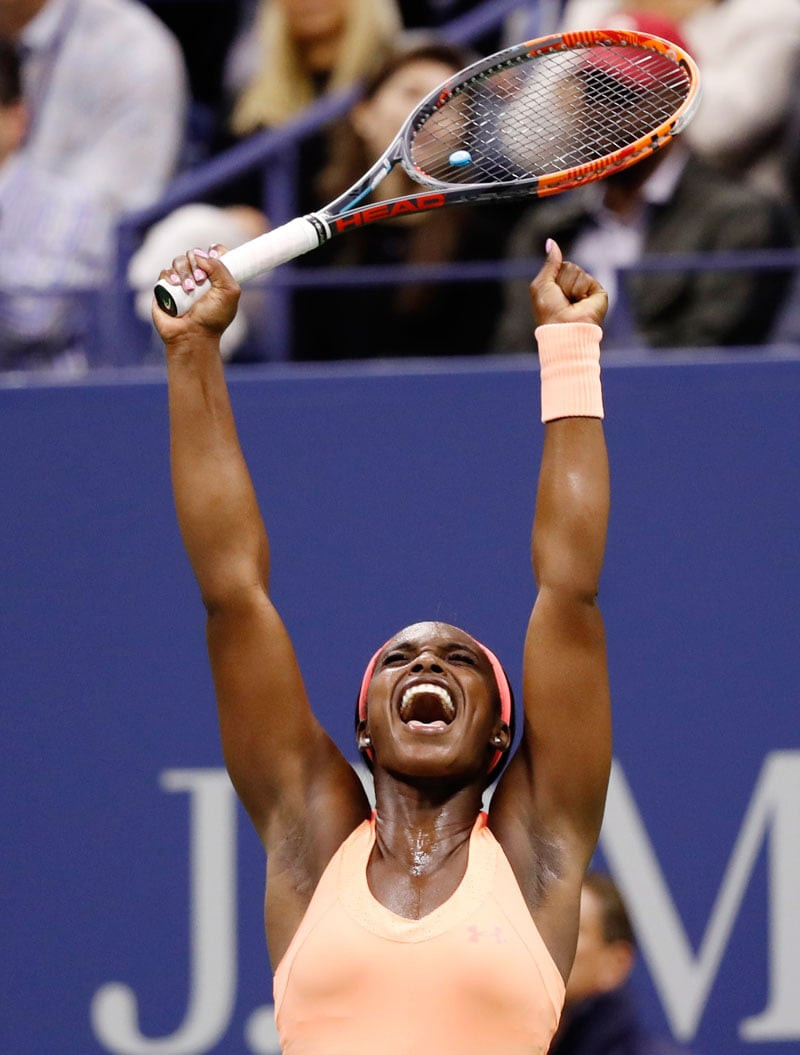 oane Stephens superó a Venus Williams, campeona de siete grandes, por 6-1, 0-6, 7-5 en las semifinales.