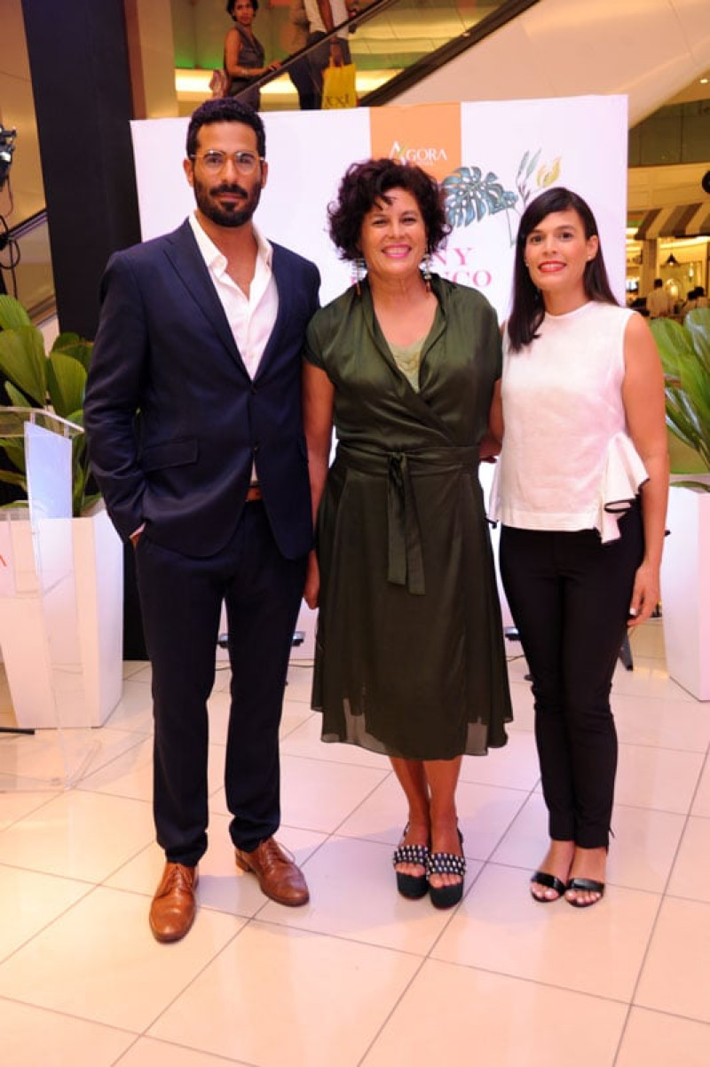 Luis Quiñones, Jenny Polanco y Carla Quiñones.