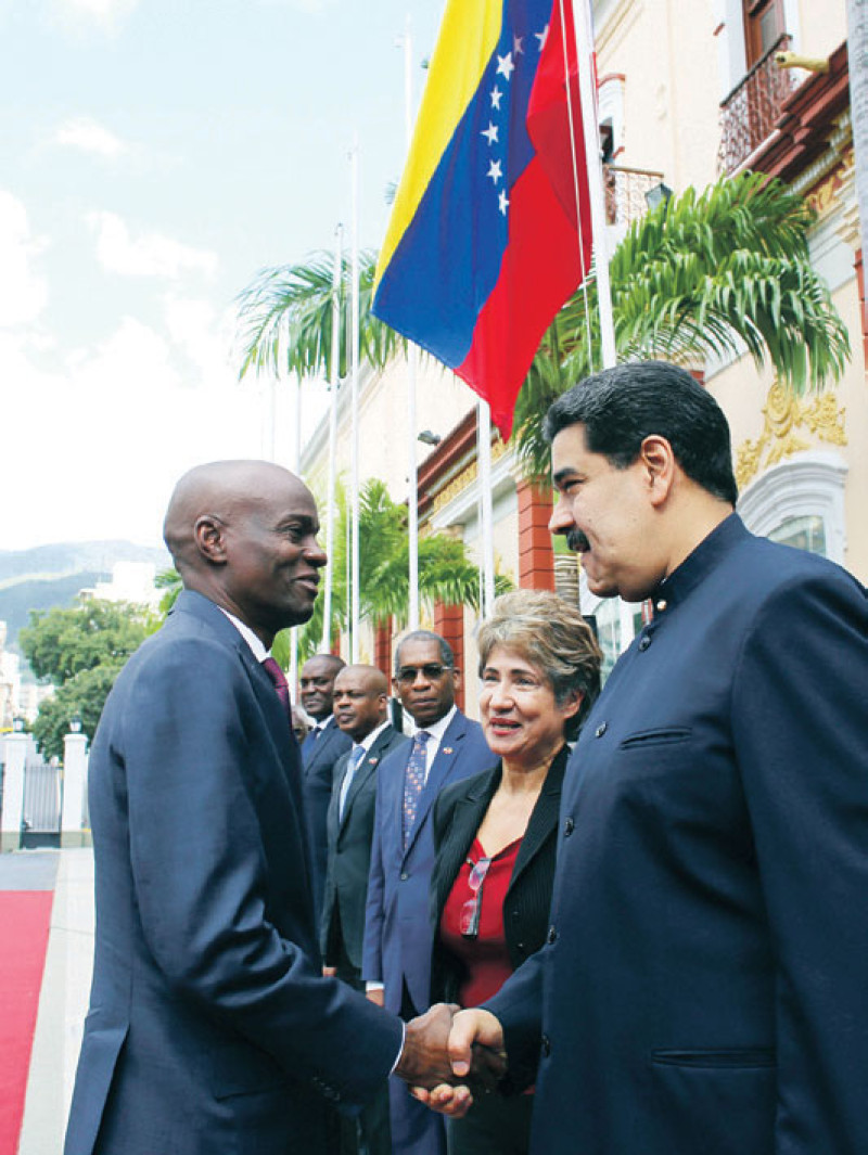 Saludo. Los presidentes Maduro y Moise.