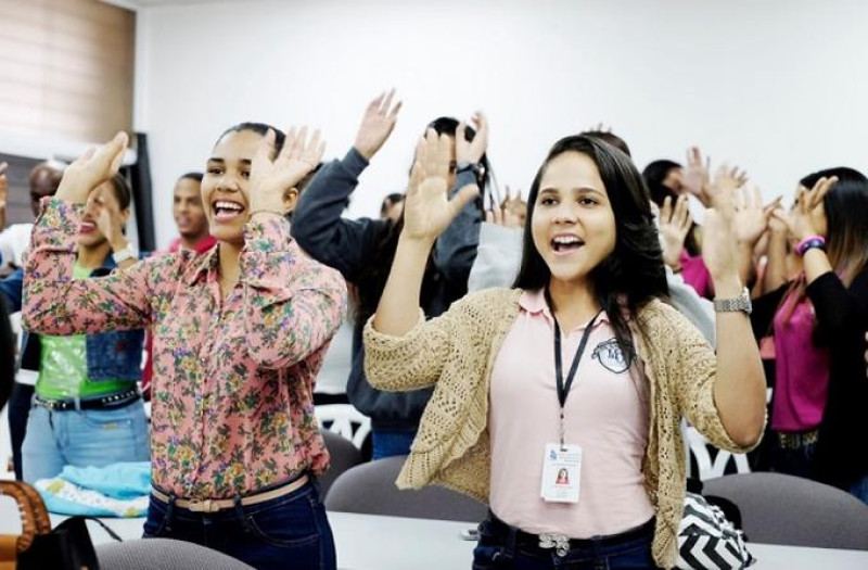 Las jornadas de trabajo son a tiempo completo:  de lunes a viernes de 8:00 de la mañana a 4:30 de la tarde. Ricardo Hernández/Isfodosu