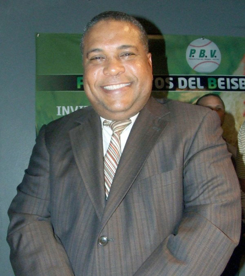 Héctor-Tito- Pereyra
