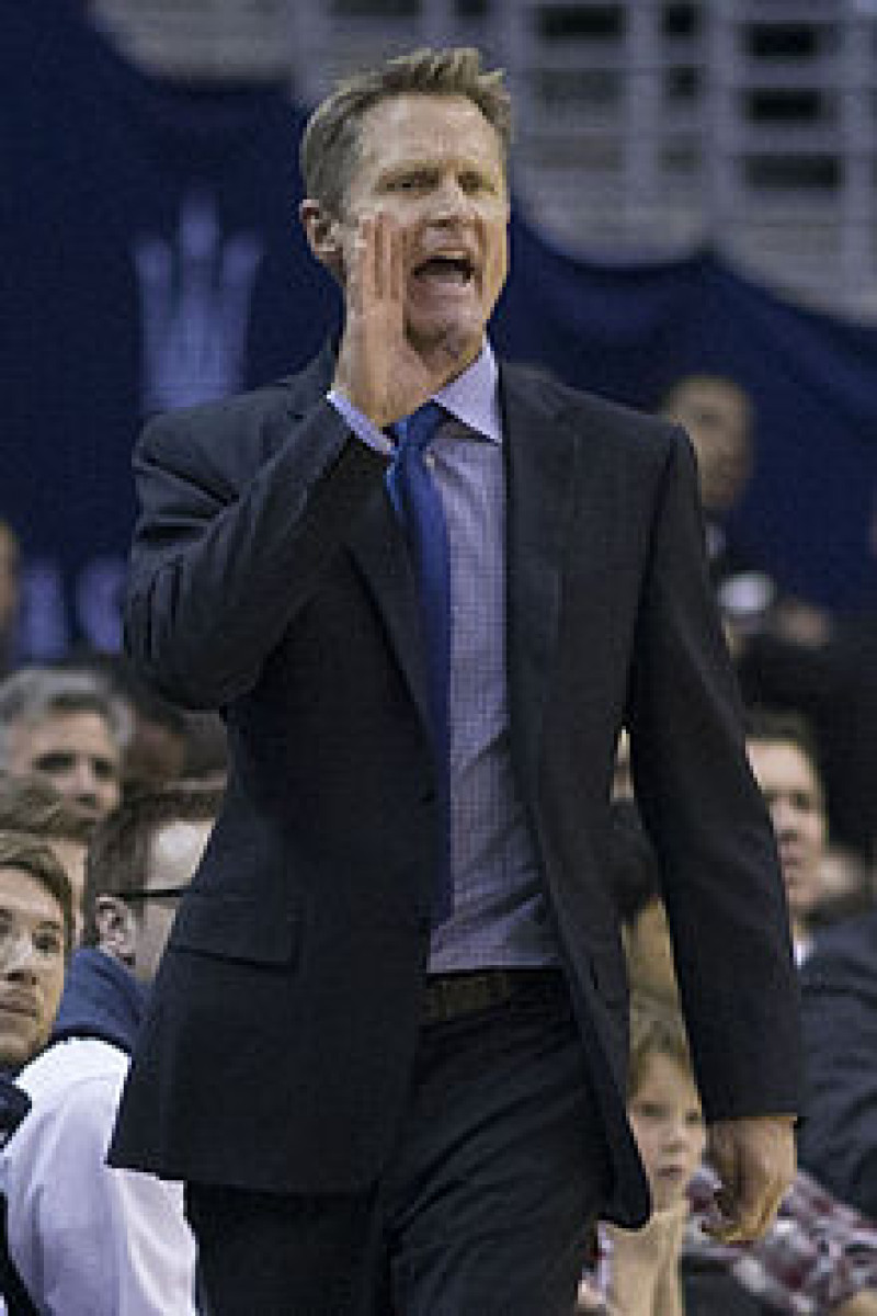 Steve Kerr tiene tres anillos como dirigente de los Warriors.