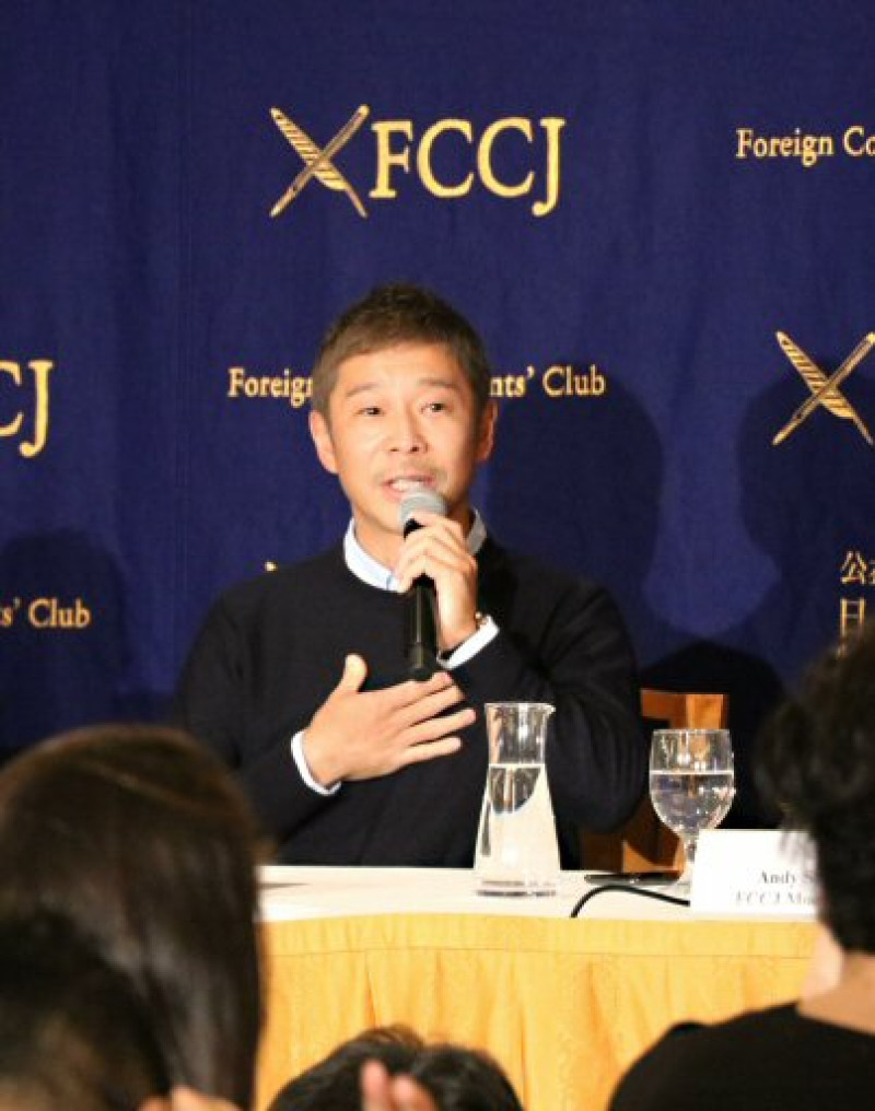 El empresario nipón Yusaku Maezawa.Foto de AP./