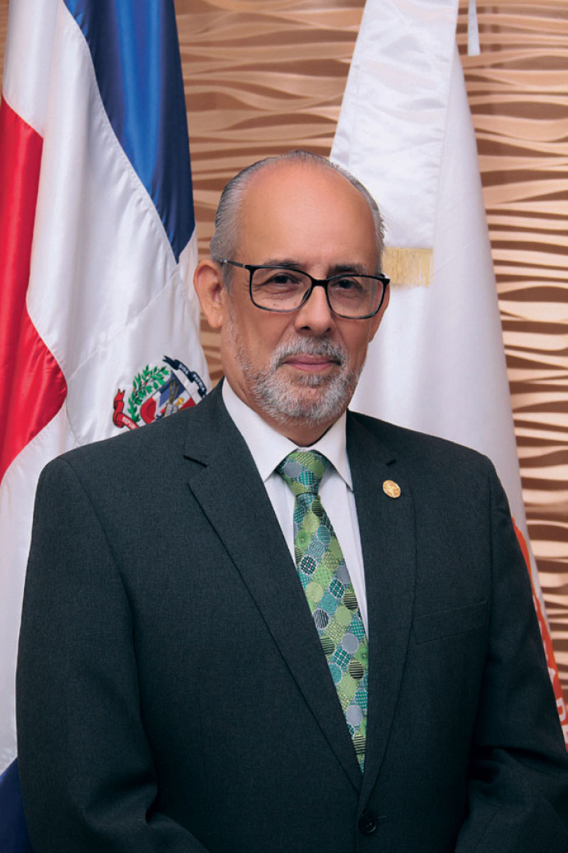 Edgar Allan Vargas. Presidente de la Sociedad.