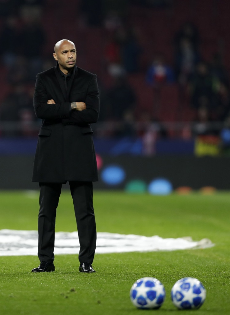 Thierry Henry solo duró tres meses y medio en el cargo de entrenador del Mónaco.