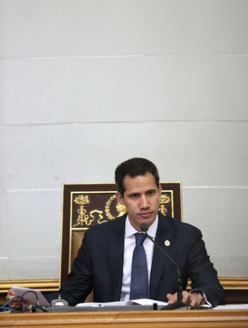 El jefe del parlamento venezolano, Juan Guaidó, presidiendo una sesión de la Asamblea Nacional (AN, Parlamento), en Caracas (Venezuela). Foto AP