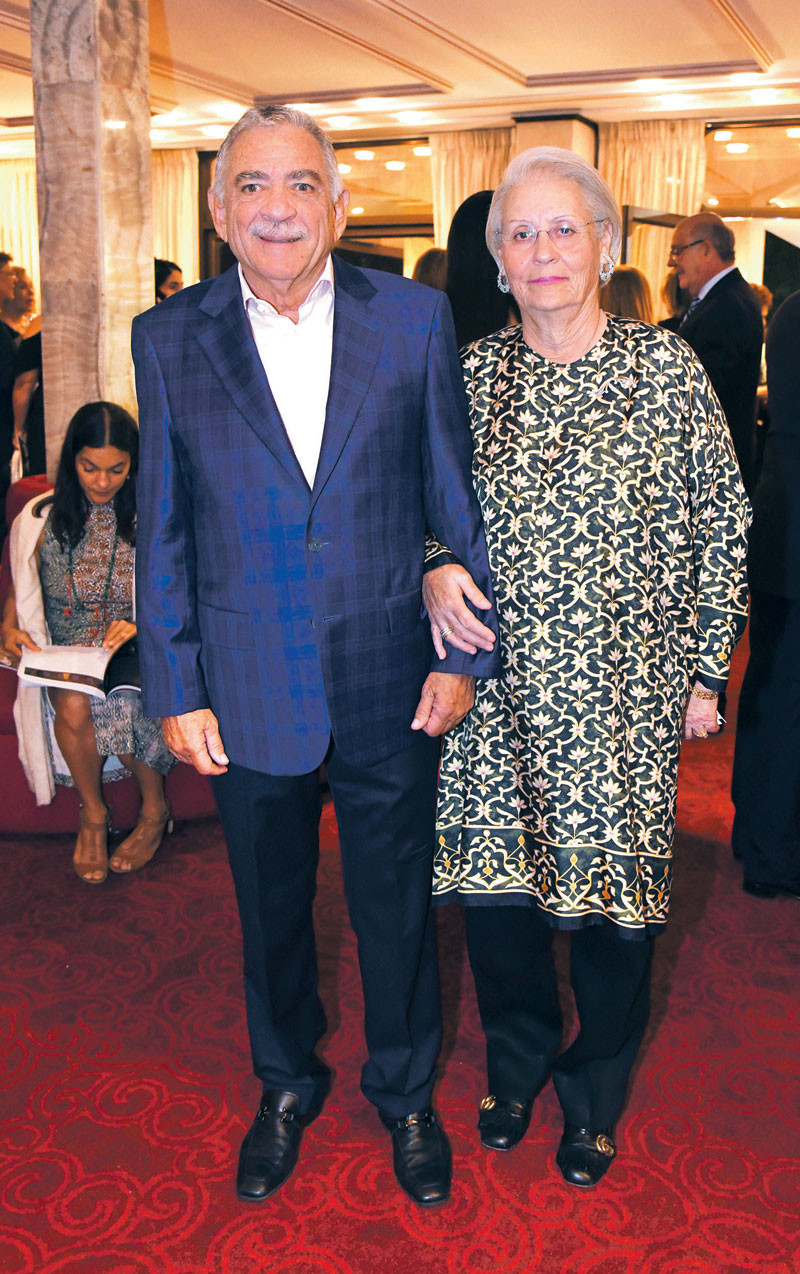 Arturo Santana y Rosa Margarita Bonetti de Santana.