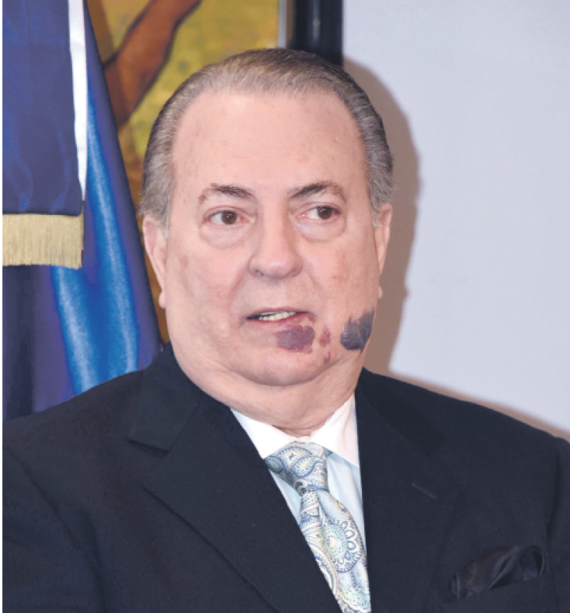 El arquitecto Eduardo Selman, ministro de Cultura.