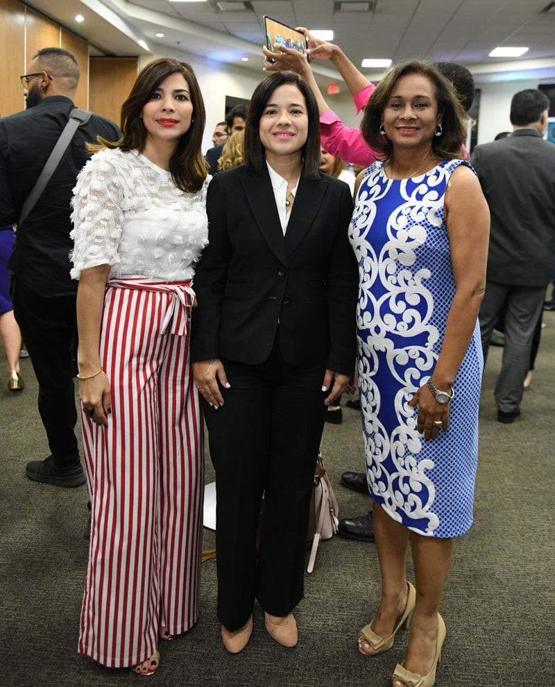 Melissa Arias, Lonje Seijo y María Rosa Mateo.