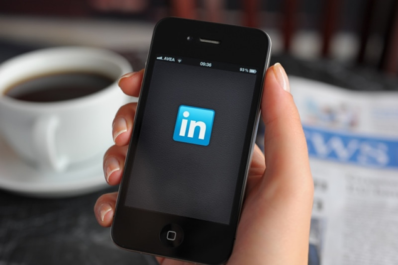 En LinkedIn puedes contactarte directamente con los líderes de un sector.