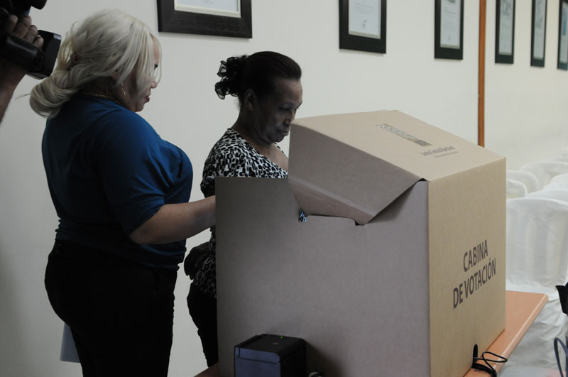 Miembro de la JCE sugiere a legisladores establecer por ley el voto ...
