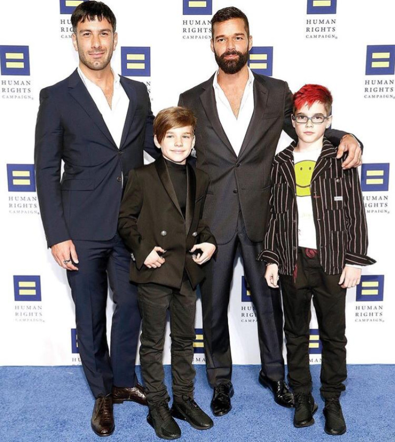Ricky Martin junto a su esposo Jwan Yosef, e hijos. Foto: Instagram @Jwanyosef.