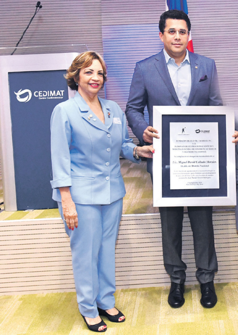 Angélica de Ginebra y David Collado.