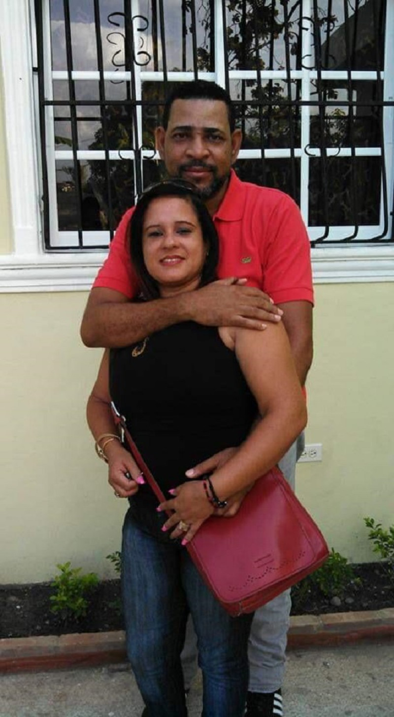 Fotografía de la pareja, Fátima y su esposo Humberto. Foto: Otorgada por uno de los familiares de la víctima.