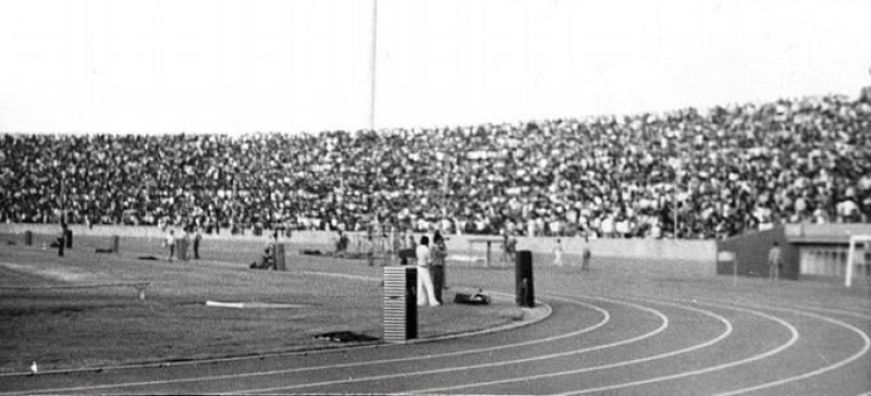 Miles de dominicanos coparon los lugares disponibles en el Estadio Olímpico, donde se realizaron dos grandes conciertos dentro del festival “Siete días con el pueblo”, en 1974.