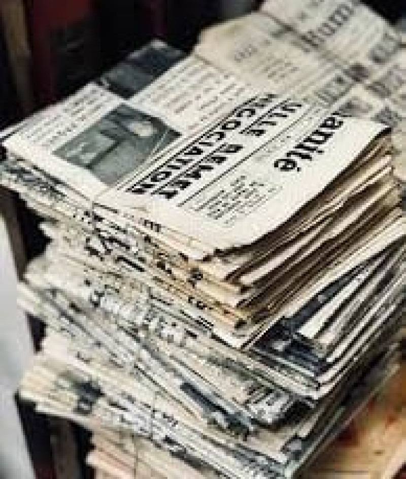 Los periódicos impresos también contienen fake news.