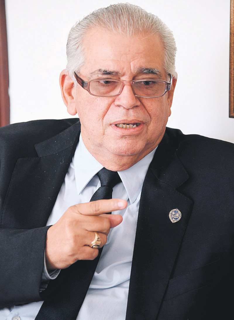 Laureado Ortega Mármol, médico patólogo.