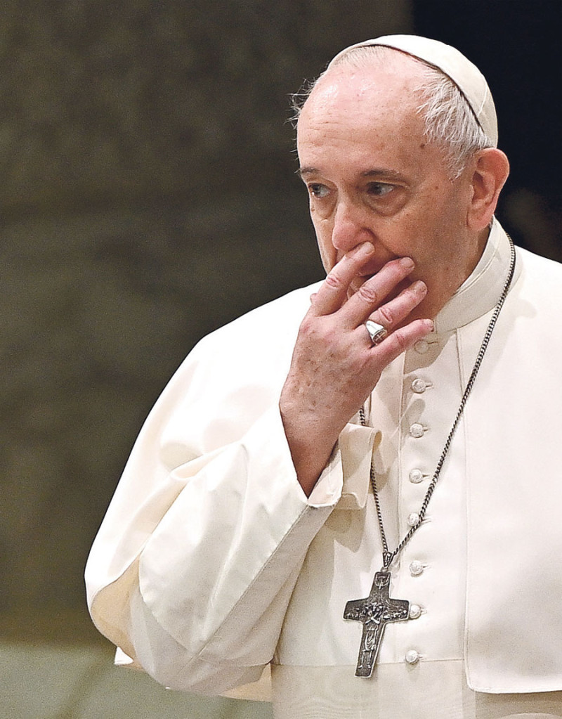El papa Francisco favorece una unión civil. /AFP