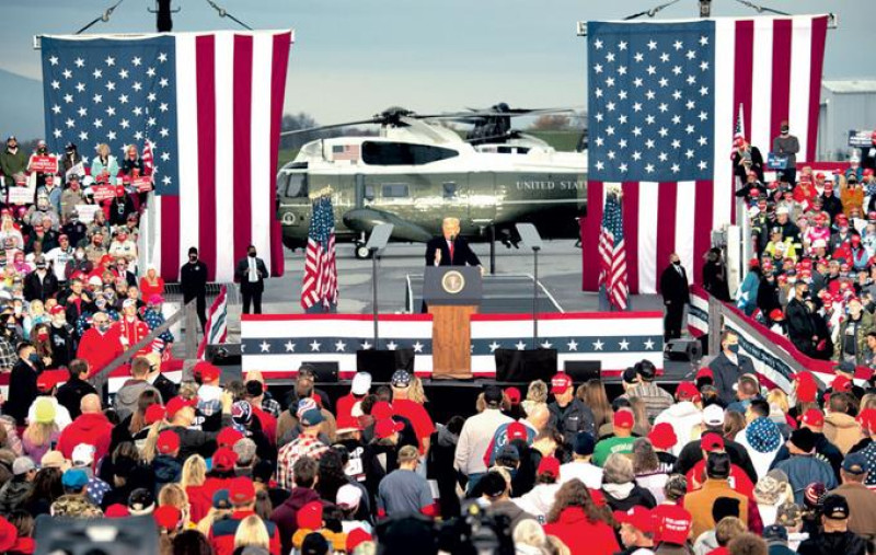 El demócrata Joe Biden pidió salvar “el alma” de EEUU y el republicano Donald Trump agitó el nacionalismo más hostil en el penúntimo día de la campaña electoral. AP