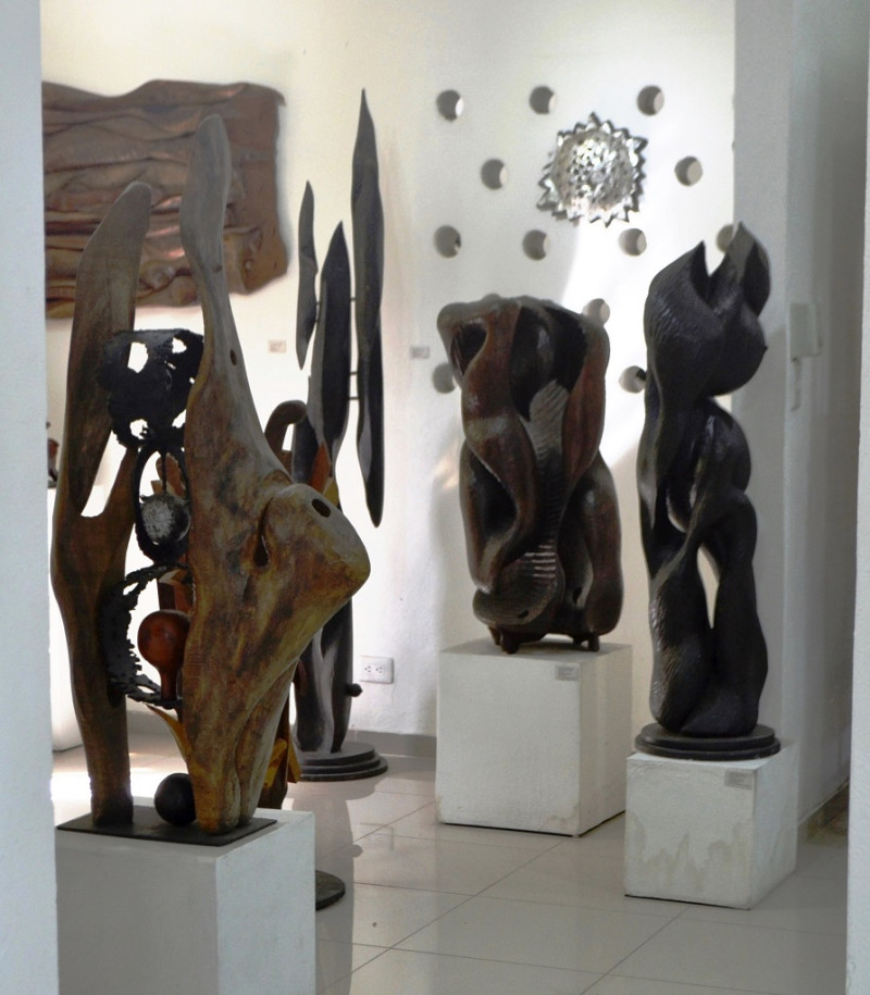 El Museo Casa de la Escultura fue fundado por Cabral. Alberga más de mil piezas. Está ubicado en la avenida Quinto Centenario, en Villa Consuelo. Yaniris López/LD