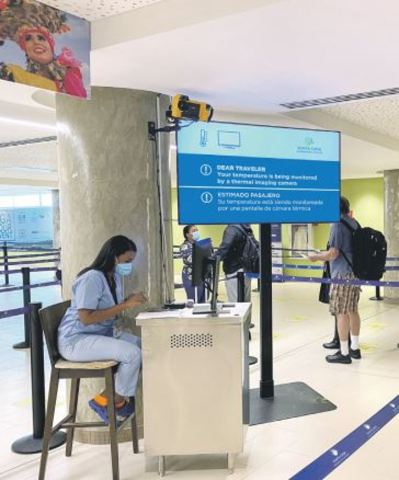 Aeropuertos dominicanos aplican las medidas sanitarias.