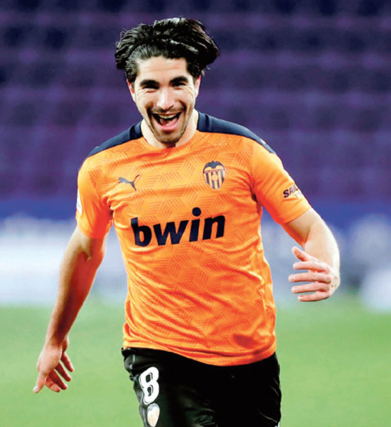 Carlos Soler anotó el gol de la victoria para el Valencia.