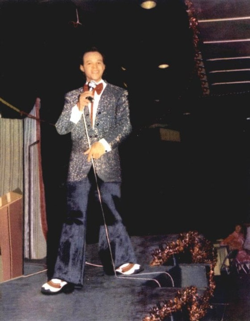 Henry Ely durante una serie de actuaciones en los años 70 en el hotel Jaragua.