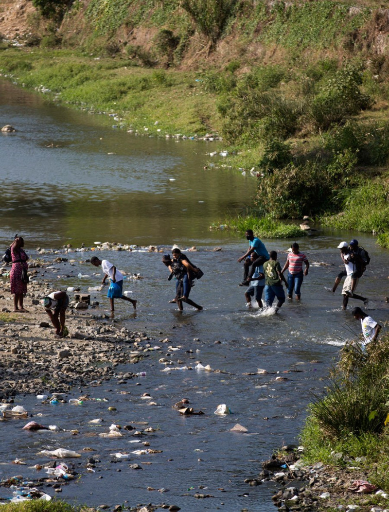 El gobierno haitiano ha ordenado construir un canal para aprovechar las aguas del Masacre cuando penetra a su territorio.