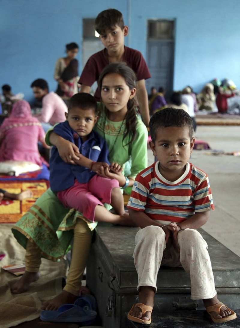 Un grupo de niños de origen paquistaní. EFE/Jaipal Singh