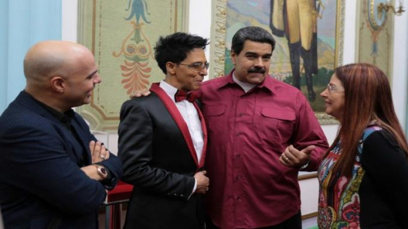 Bonny Cepeda durante su encuentro con Nicolás Maduro.