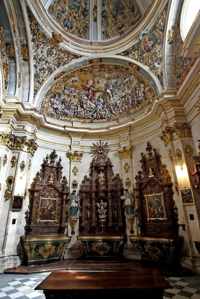 11.-- Sacristía mayor de la catedral de Burgos. EFE/Santi Otero