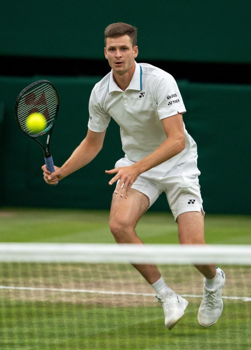 Hubert Hurkacz fue el ganador en el partido frente a Daniil Medvedev y se enfrentará en los cuartos de final de Wimbledon a Roger Federer.