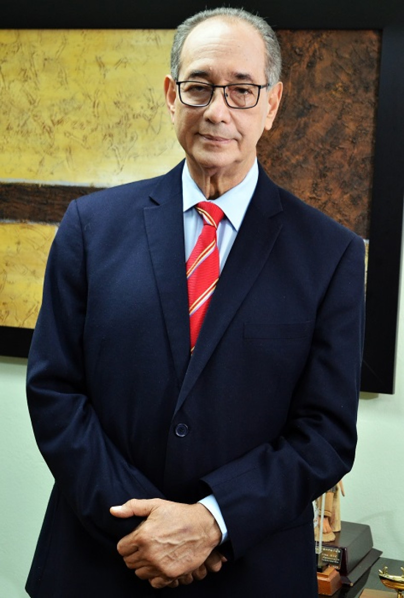 Luis Felipe Aquino.