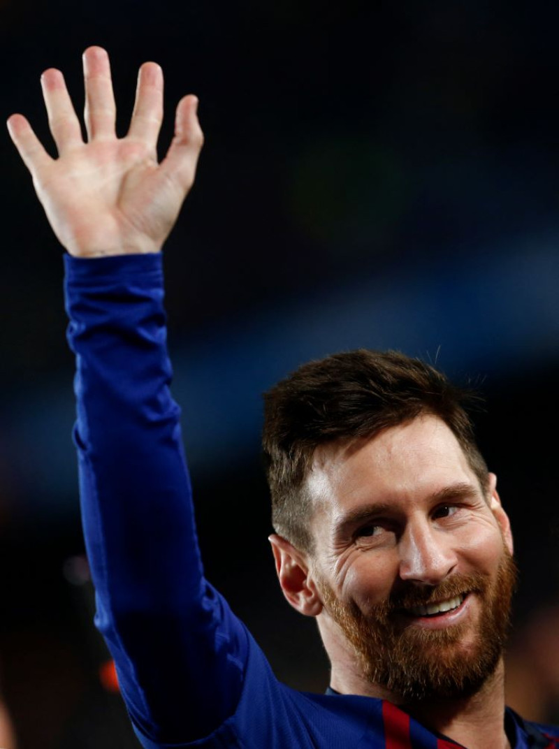 Lionel Messi tuvo una emotivo despedida del Barcelona en una rueda de prensa el domingo por la mañana.