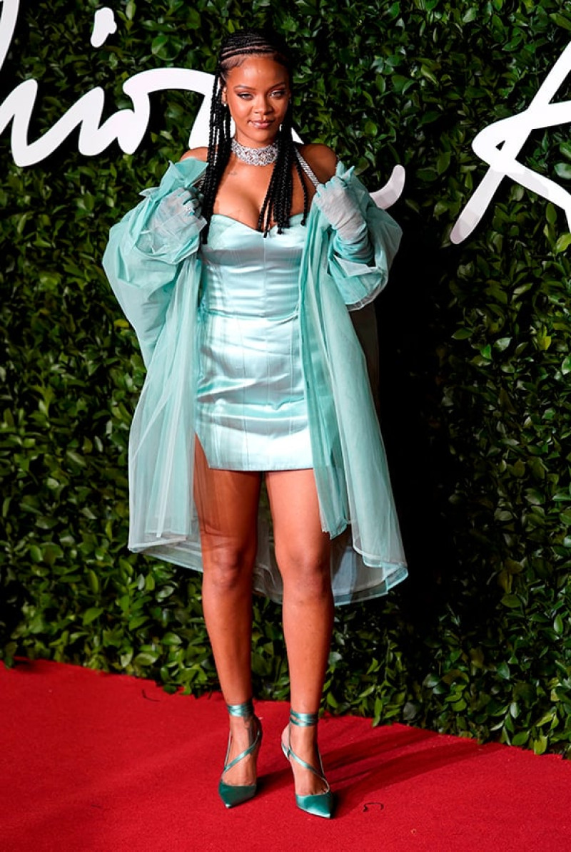 Rihanna, la cantante y empresaria de Barbados está entre las mujeres más ricas de América. EFE/EPA/WILL OLIVER