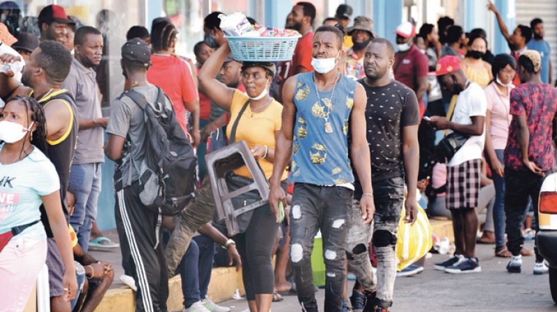 Haitianos en México tratan de llegar a Estados Unidos.