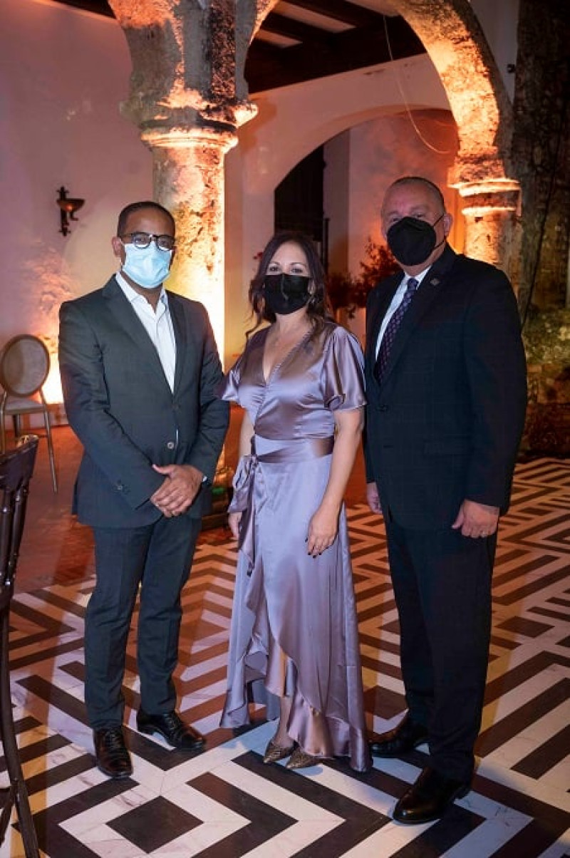 Ricardo Mercado, Lenni Hernández y Pedro Esteban.