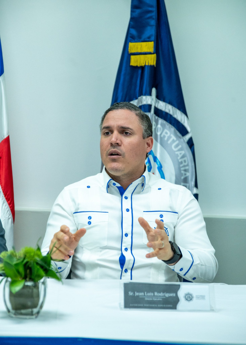 Jean Luis Rodríguez, director ejecutivo de Autoridad Portuaria Dominicana (Apordom). Foto tomada de la cuenta de Twitter de Autoridad Portuaria Dominicana (@PortuariaRD)