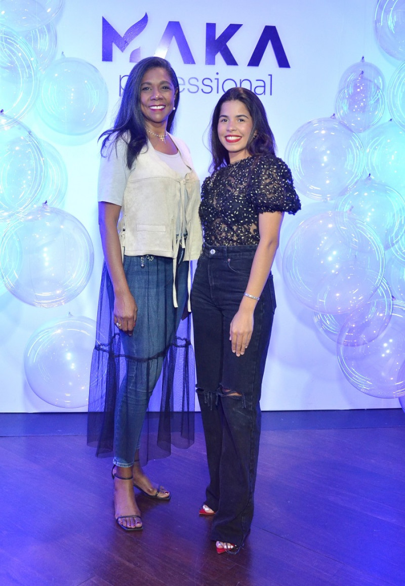 Brenda Martinez y Kim Kriesi.