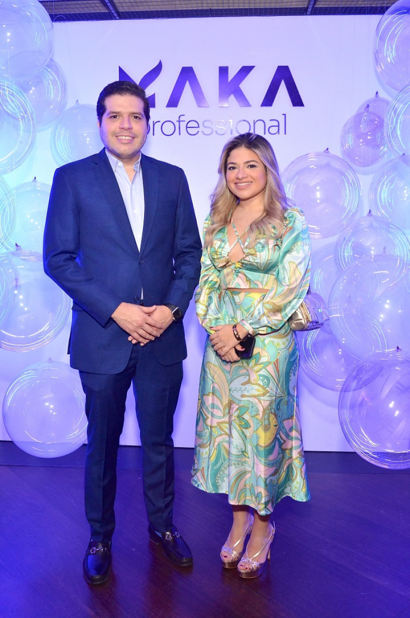 Leopoldo Reyes y Claudine Reyes.