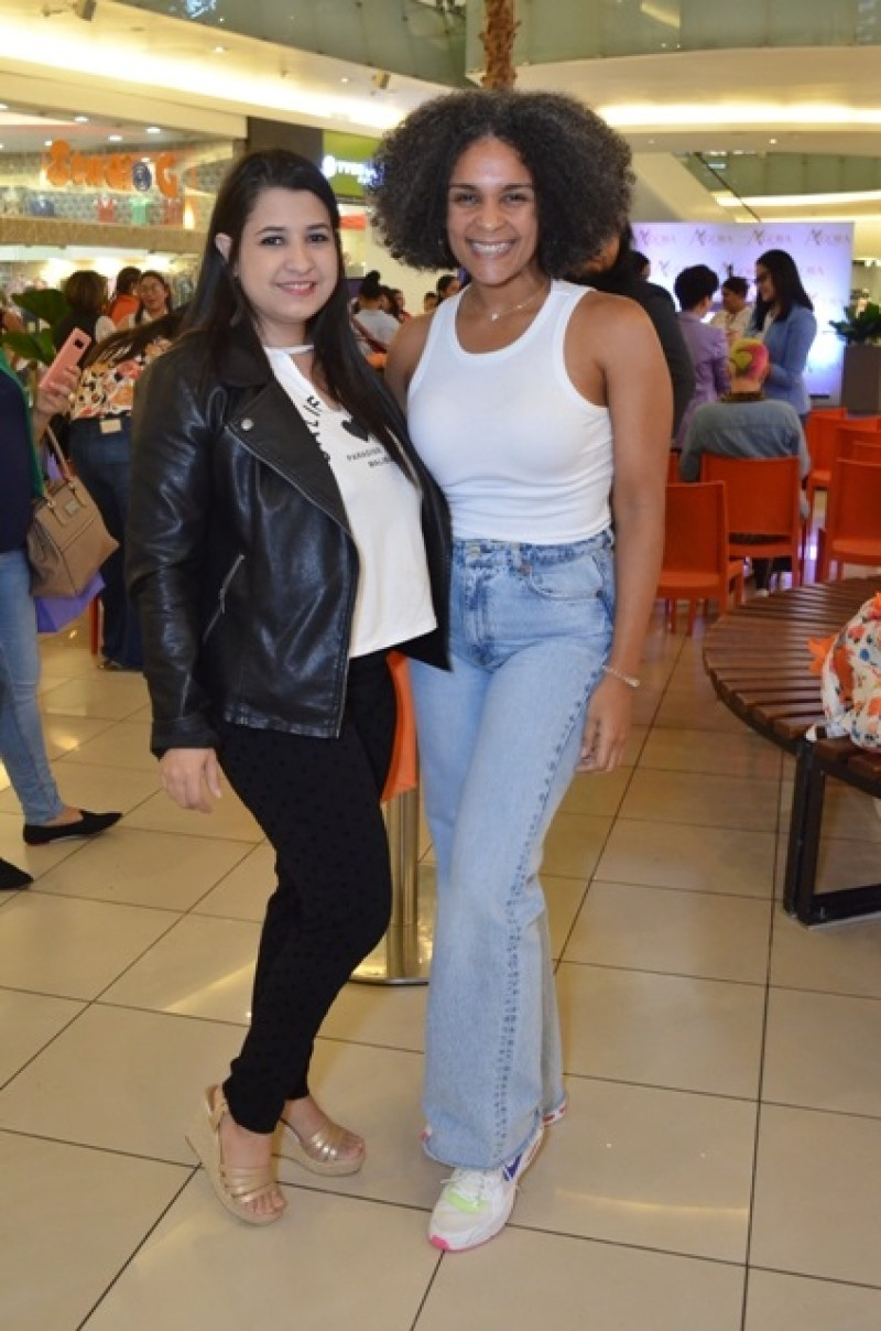 Cinthia Rey y Patricia Acosta.