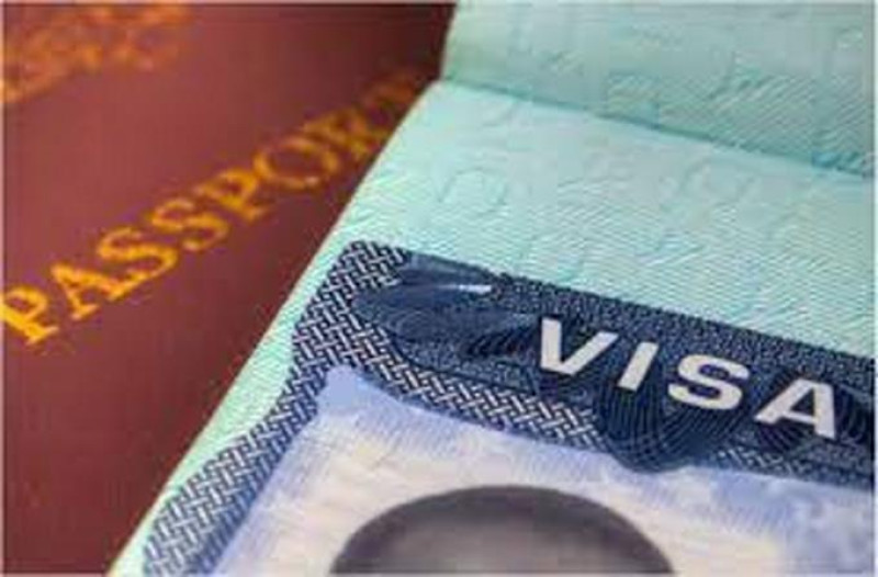visa de residencia estadounidense. Foto de archivo.