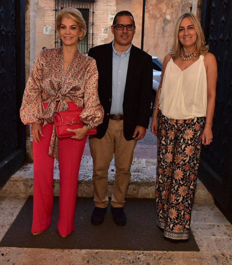 Ivelise José Jorge, Alberto Carbuccia y Jacqueline Troncoso.