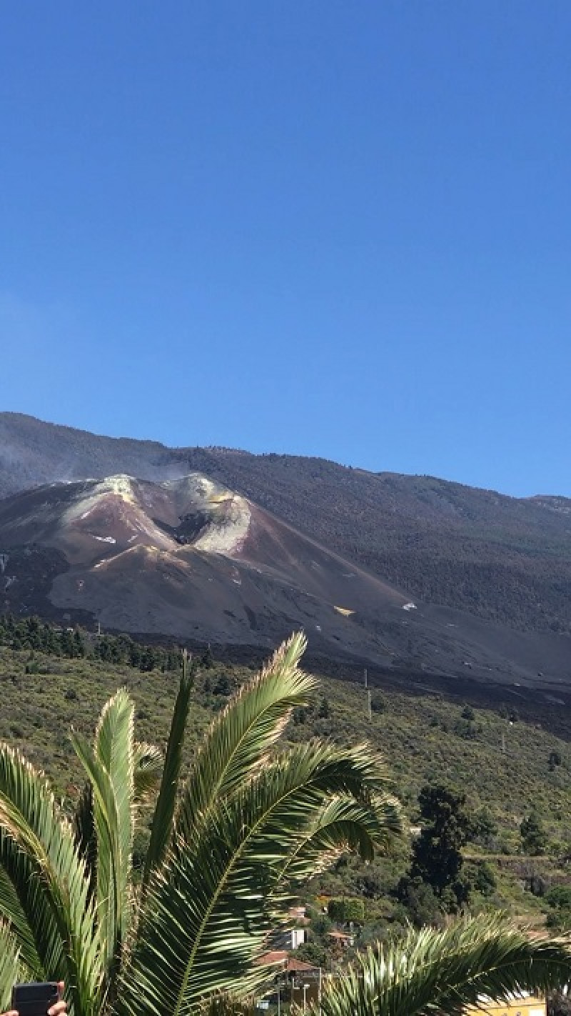 Volcán de Cumbres Viejas que estuvo más de seis meses en erupción en la isla de La Palma. Canarias. Amalia Domínguez/ EFE