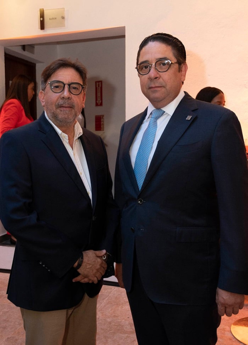 Roberto Paulino y Rafael Cabrera.