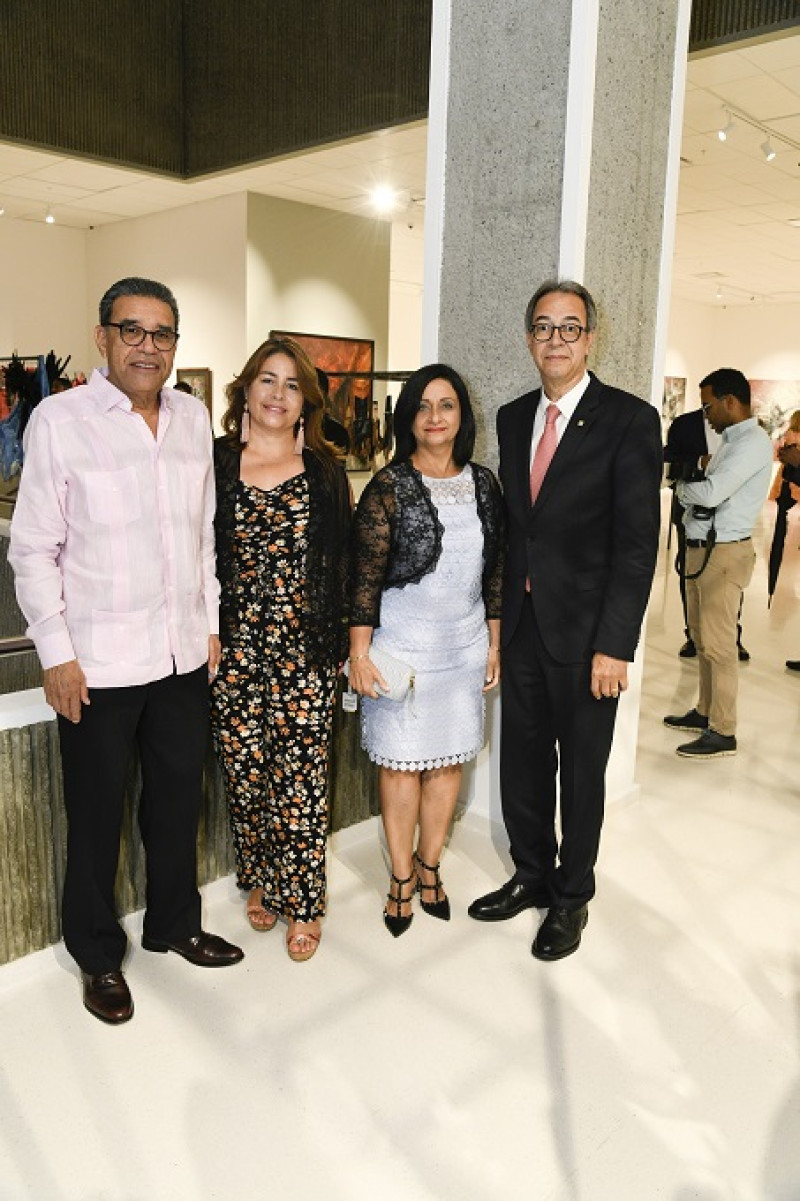 Jochy  Herrera, Liz Acevedo, Soraya Lara  y José Mármol.