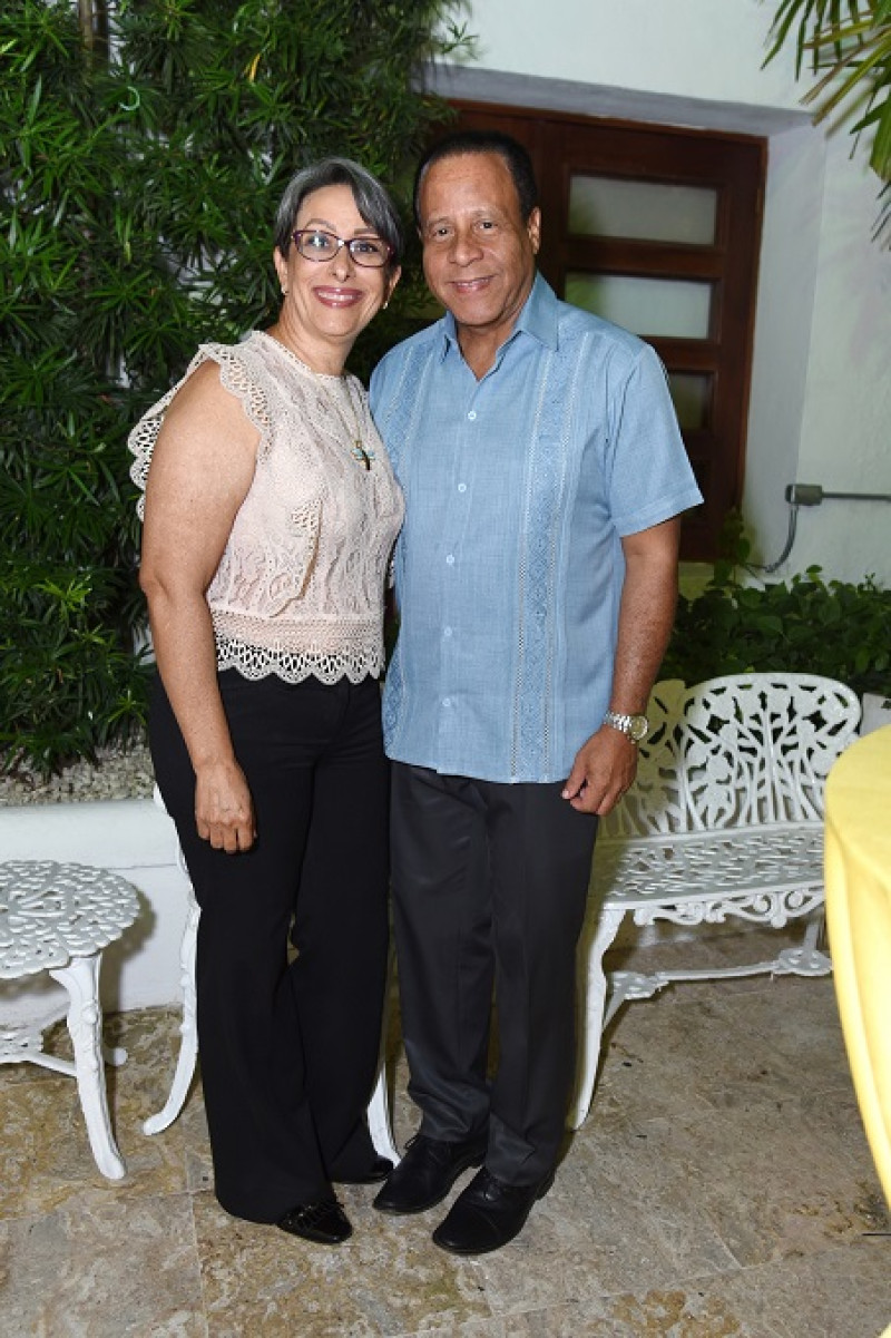 Eugenia Torres y Frank Sánchez.