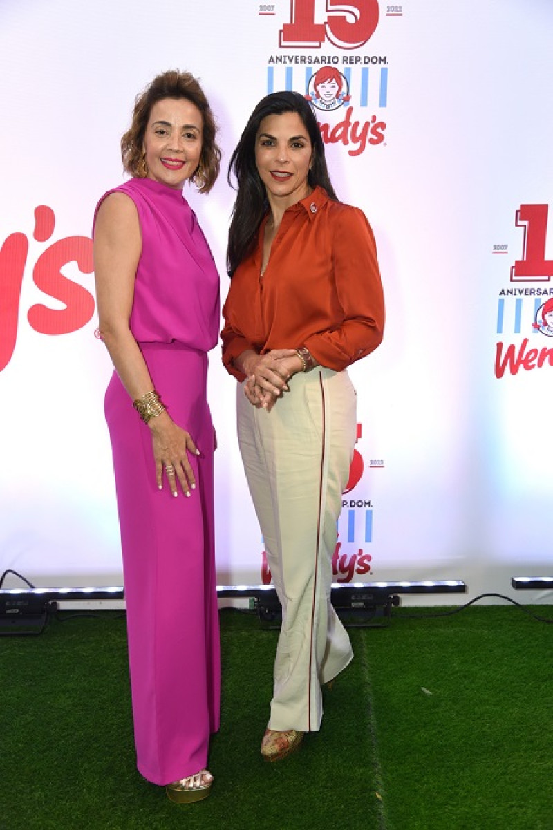 Patricia Roedan y Francesca Rainieri.