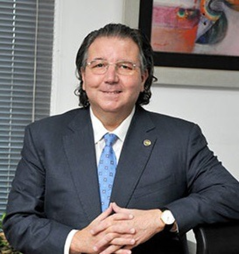 Rafael Velazco.