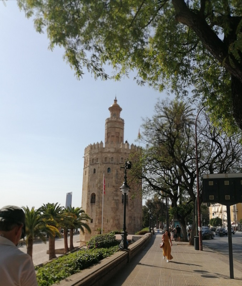 Torre del Oro. Foto Carmenchu Brusíloff